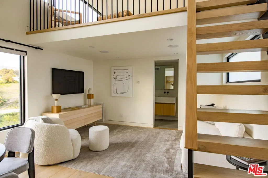 28869 Selfridge Drive, Malibu, California, United States. - Photo 5
