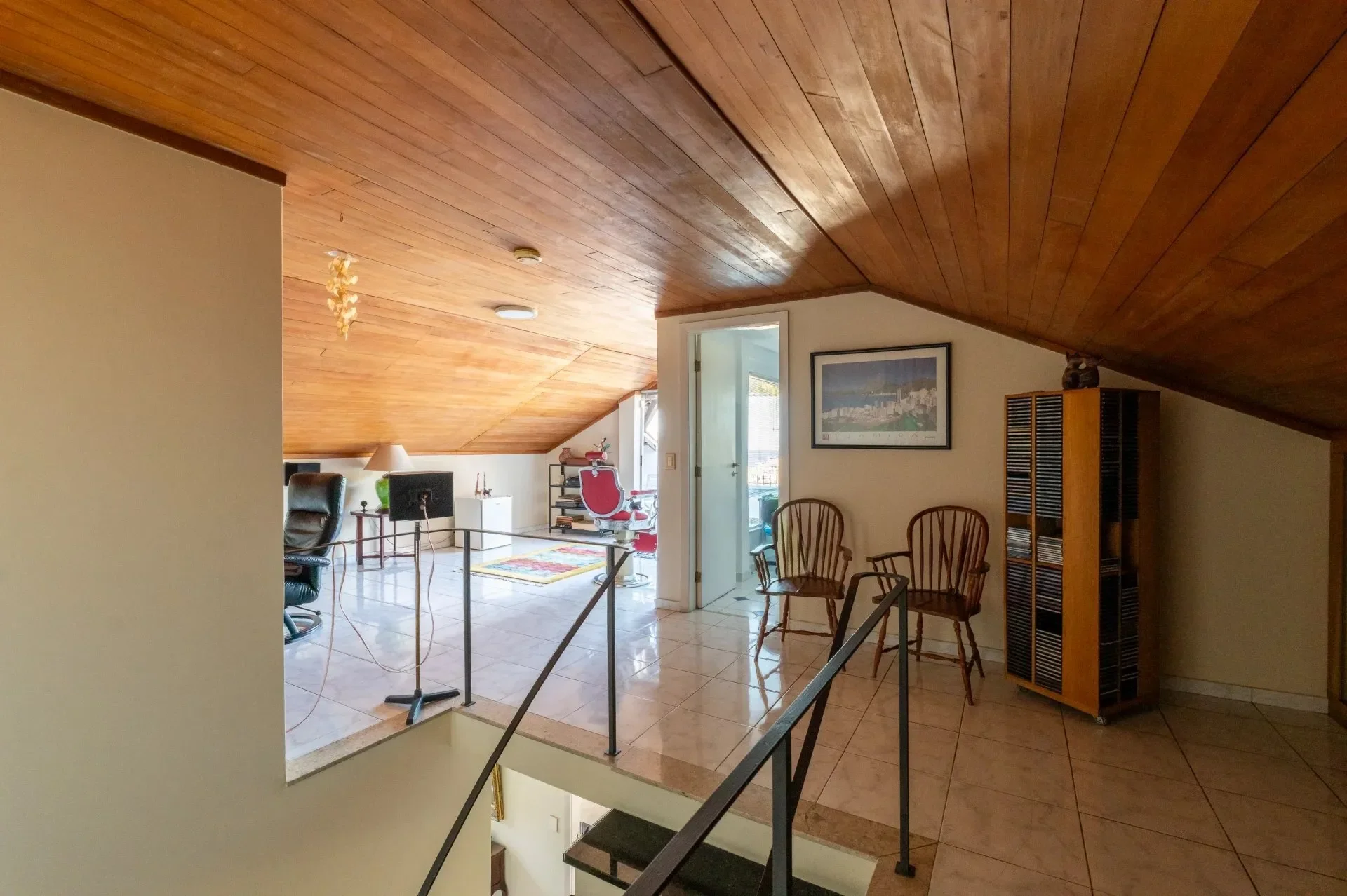 Gallery photo 6