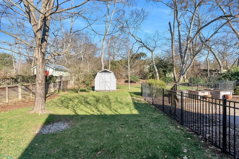 3614 Meadow Dr, Forest Hills, Tennessee, United States. - Photo 54