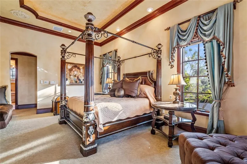 1363 OCEANVIEW DRIVE, St. Petersburg, Florida, United States. - Photo 28