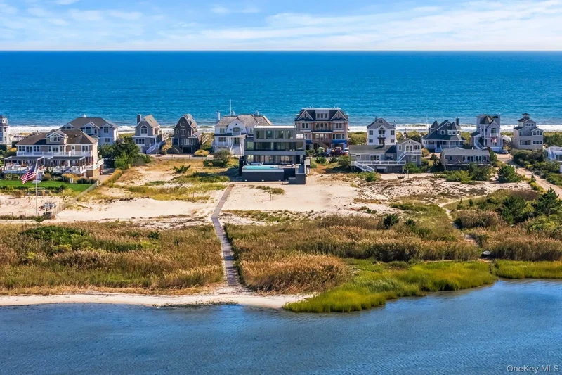 780 Dune Road, Westhampton Beach, New York, United States. - Photo 27