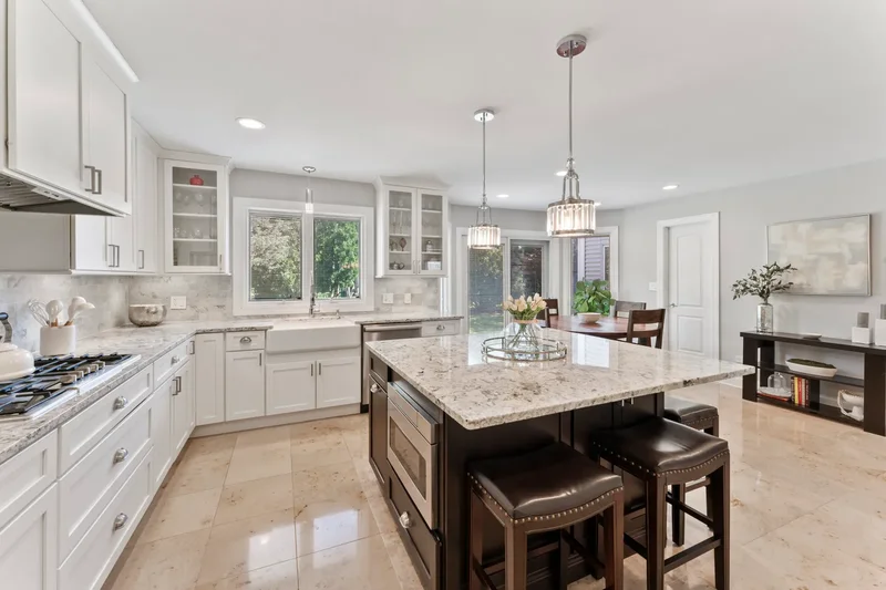 5804 N Corona Drive, Palatine, IL 60067, Palatine, Illinois, United States. - Photo 14