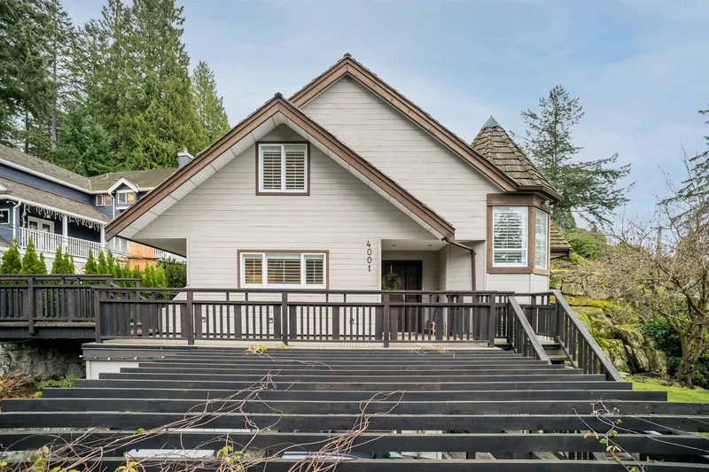 4001 Rose Crescent, West Vancouver, British Columbia, Canada. - Photo 28
