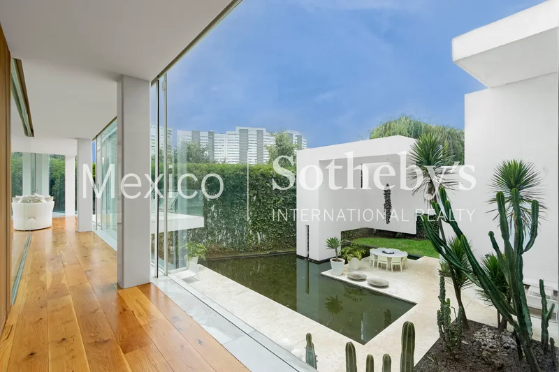 Santa Fe Avenida de los Poetas, Mexico City, 05349, Mexico City, Mexico. - Photo 21