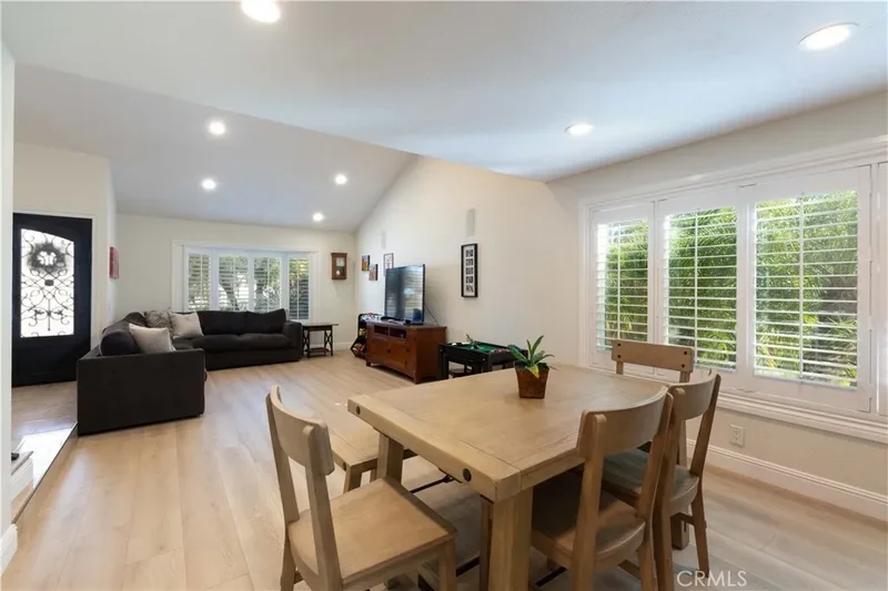 398 S Wrightwood, Orange, CA 92869, Orange, California, United States. - Photo 18