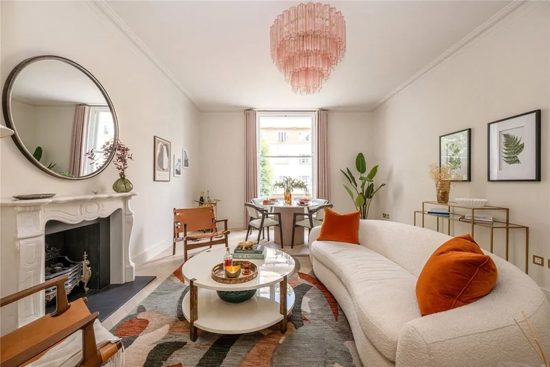 Apartment - London