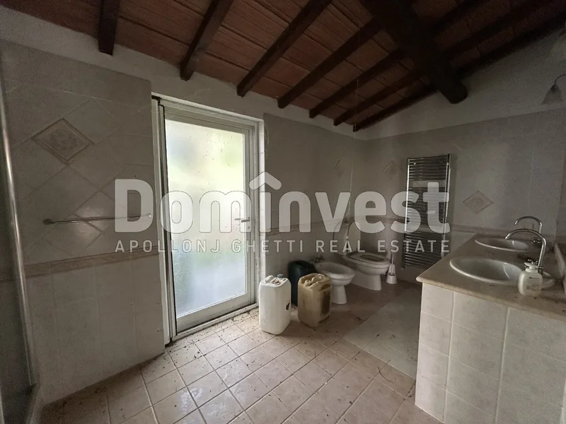 Sp Val Marina, Tuscany, Italy. - Photo 13