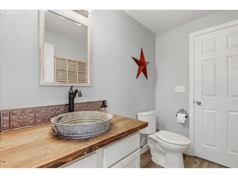 24415 NE 219TH ST, Battle Ground, WA 98604, Battle Ground, Washington, United States. - Photo 5
