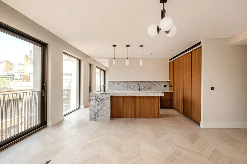 House - London