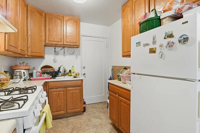 840 El Camino Real, Millbrae, California, United States. - Photo 38