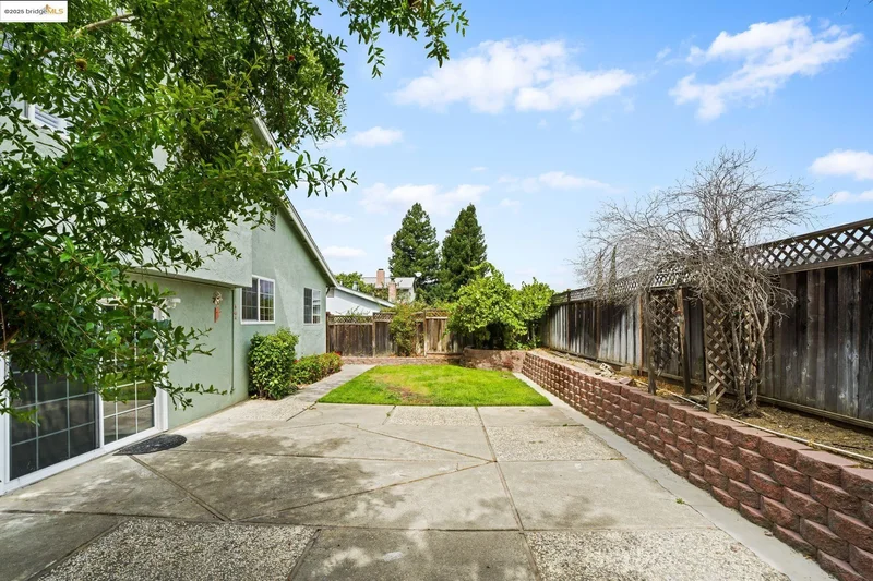 838 Hazel St, Livermore, California, United States. - Photo 13