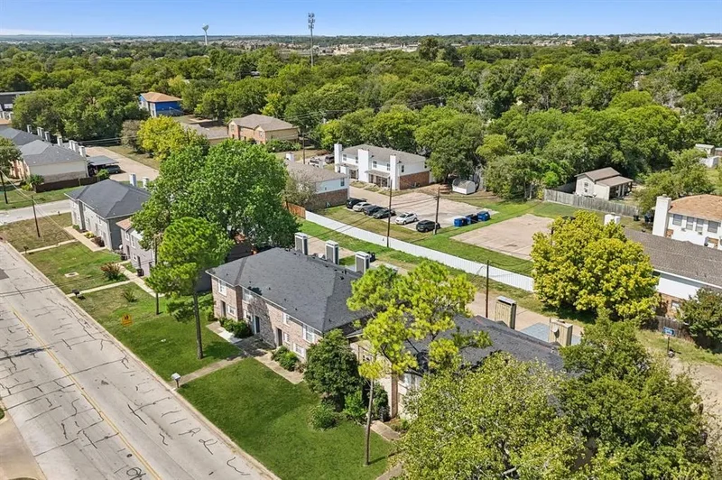 7504 Chapin Road, Fort Worth, Texas, United States. - Photo 8
