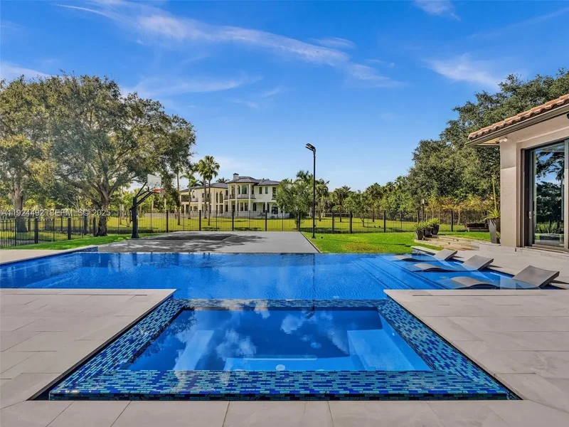1021 NW 115th Ave, Plantation, Florida, United States. - Photo 73