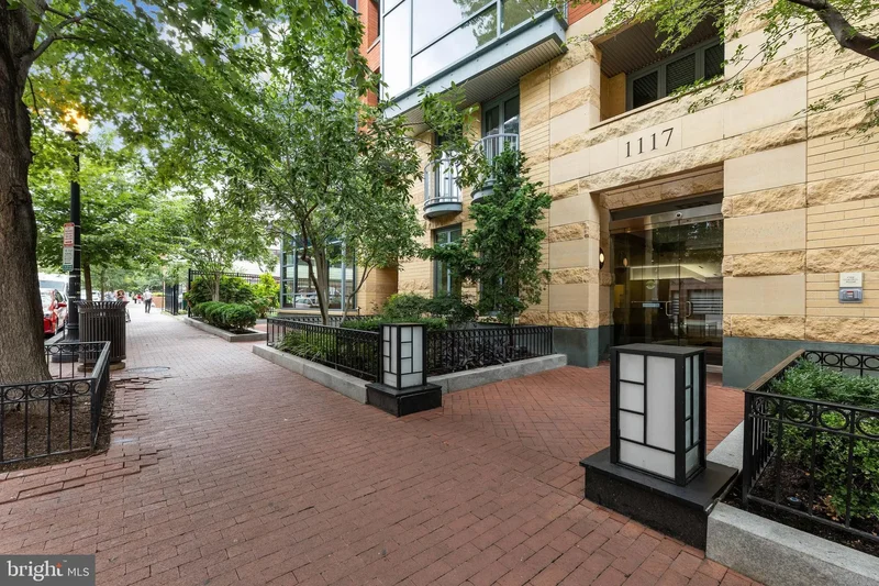 1117 10th Street NW Unit# 303, Washington, DC 20001, Washington, District of Columbia, United States. - Photo 2