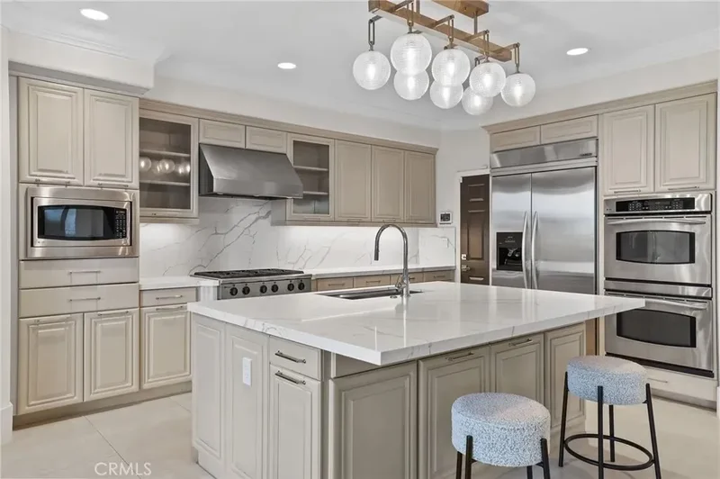113 Bottlebrush, Irvine, California, United States. - Photo 24