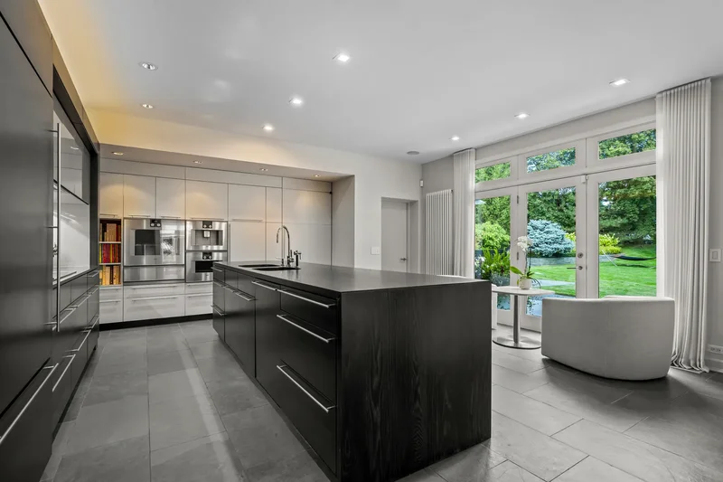 1106 Seneca Road , Wilmette, IL 60091, Wilmette, Illinois, United States. - Photo 30