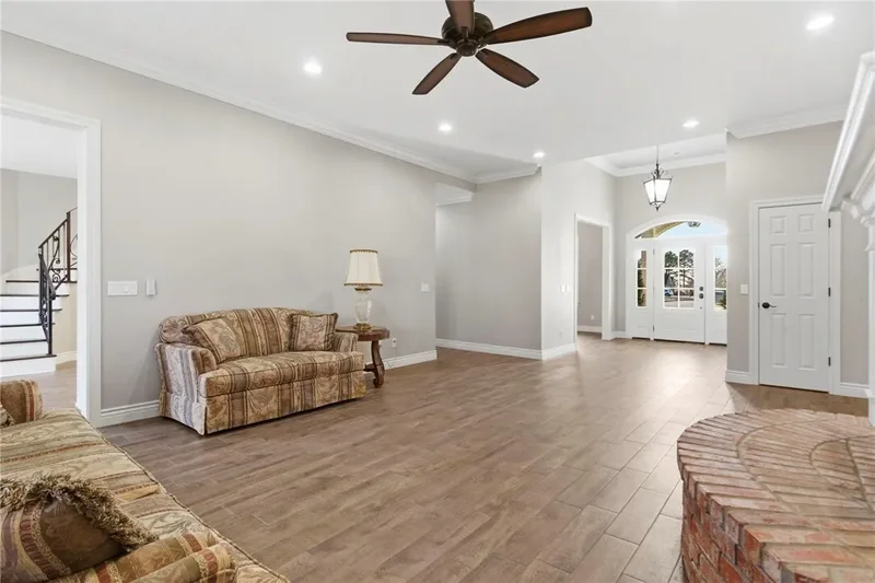 1817 S 27th Place, Rogers, AR 72758, Rogers, Arkansas, United States. - Photo 6