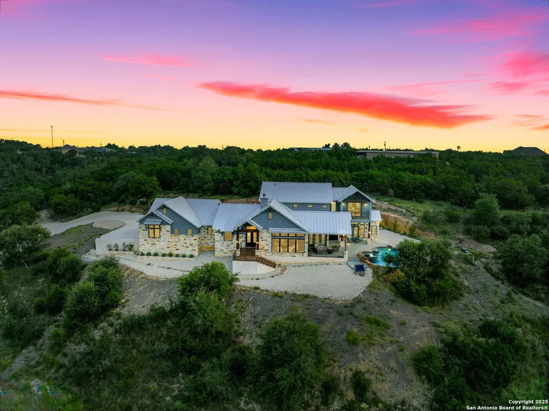1023 Comanche Rdg, New Braunfels, TX 78132, New Braunfels, Texas, United States. - Photo 95