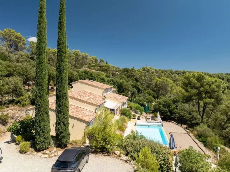 Entrecasteaux, Provence-Alpes-Côte d'Azur, France. - Photo 40
