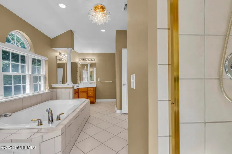 22 Forest Lane, Monroe, NJ 08831, Monroe Township, New Jersey, United States. - Photo 39