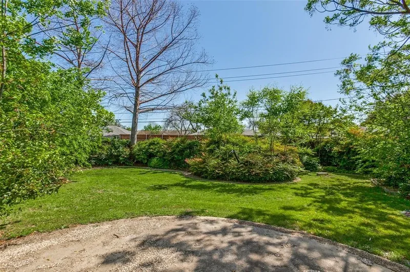 4818 Thunder Road , Dallas, TX 75244, Dallas, Texas, United States. - Photo 21