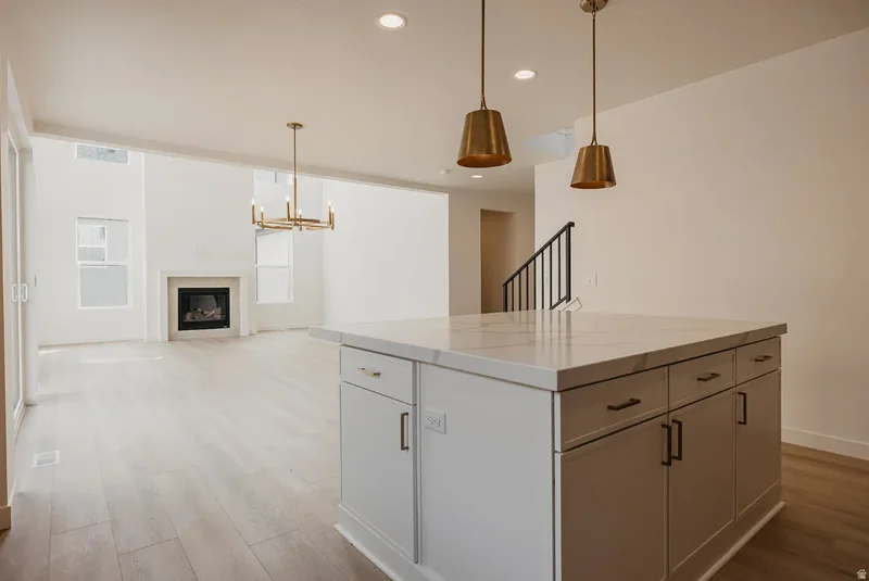 1632 W CANYON RIM RD E 606, Lehi, Utah, United States. - Photo 12