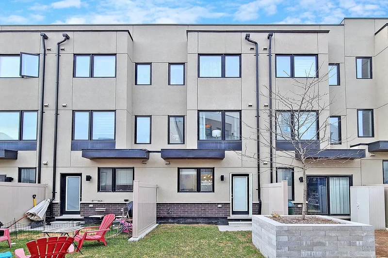 27 Thomas Mulholland Dr, Toronto, ON M3K 0A8, Toronto, Ontario, Canada. - Photo 19