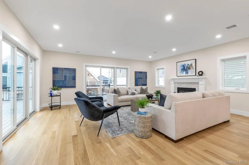 68 Michigan Street, Long Beach, New York, United States. - Photo 2