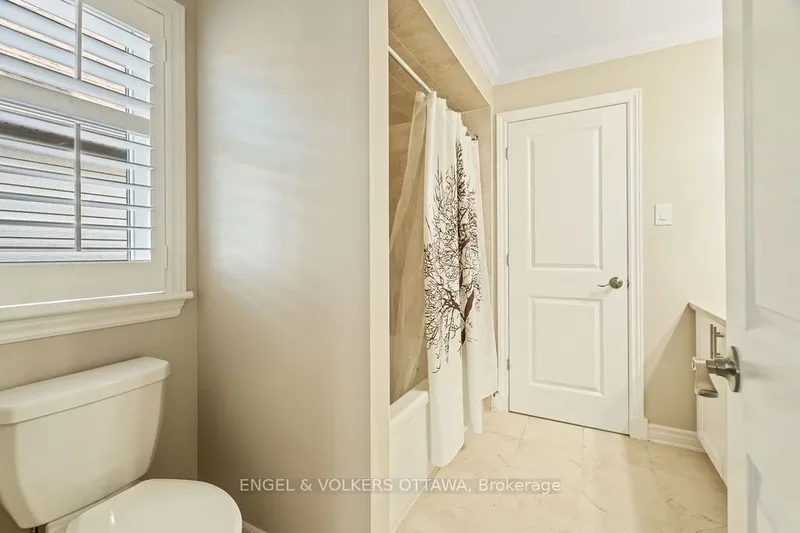 379 Ardmore Street, Ottawa, Ontario, Canada. - Photo 32