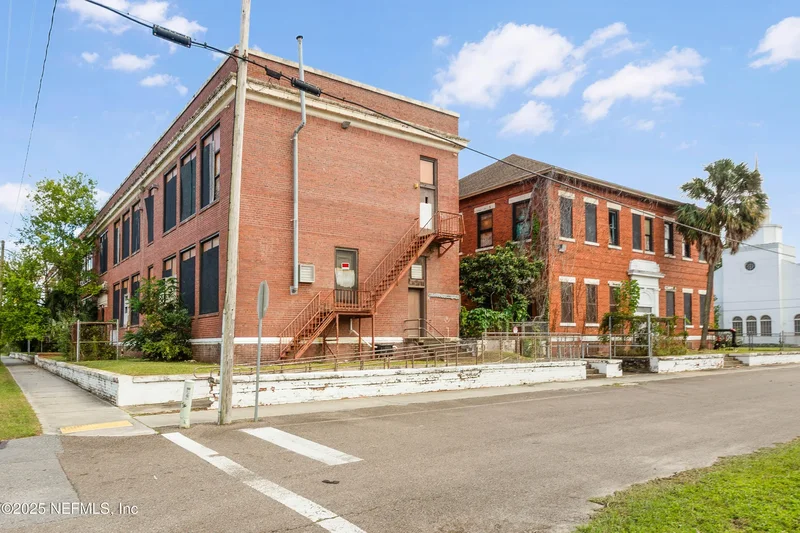 1221 E 16TH Street, Jacksonville, Florida, United States. - Photo 9