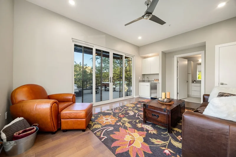 2003 Wilson St # 5, TX, Austin, Texas, United States. - Photo 34
