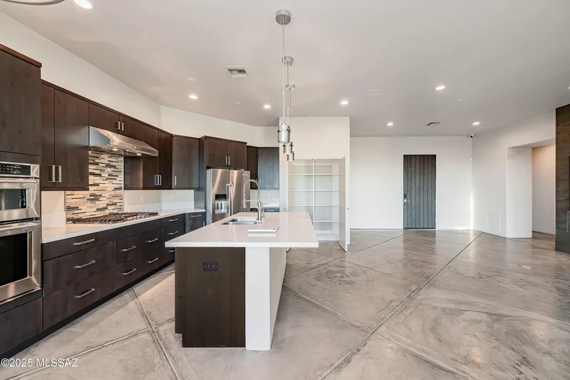 4711 W Lone Dove Drive, Marana, AZ, 85658, USA, Marana, Arizona, United States. - Photo 16