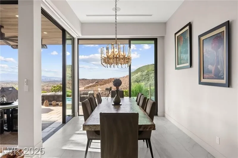 387 Solitude Peak Lane, Henderson, Nevada, United States. - Photo 16
