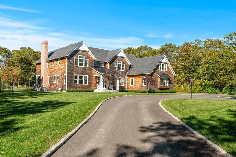 Arbutus Road, Quogue, New York, United States. - Photo 30