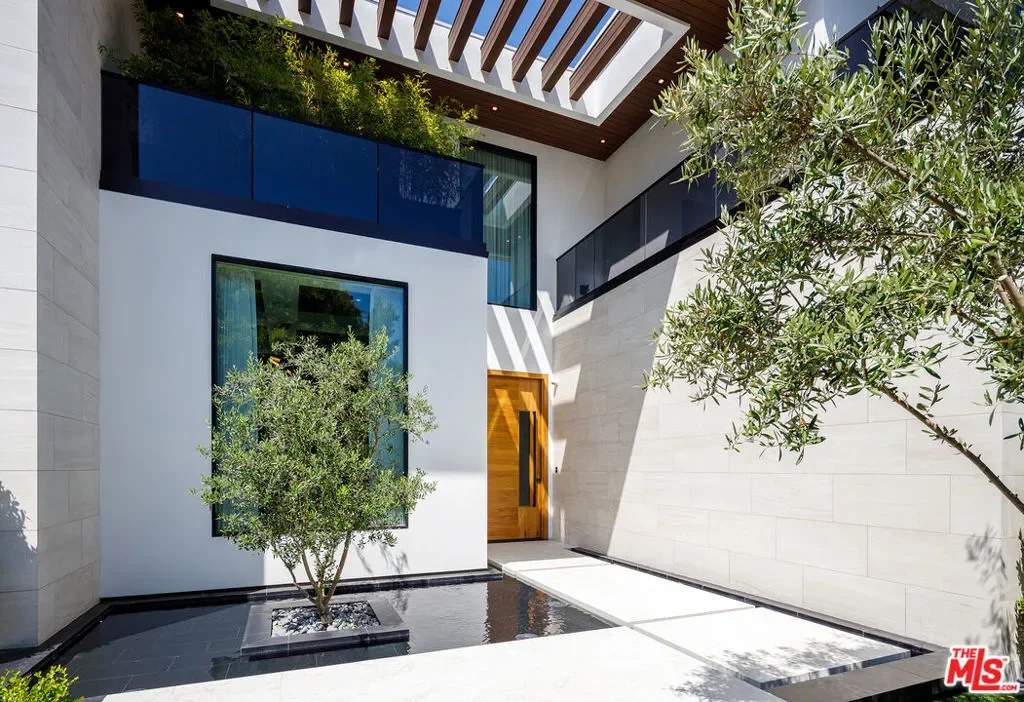1475 Bel Air Road, Los Angeles, California, United States. - Photo 9