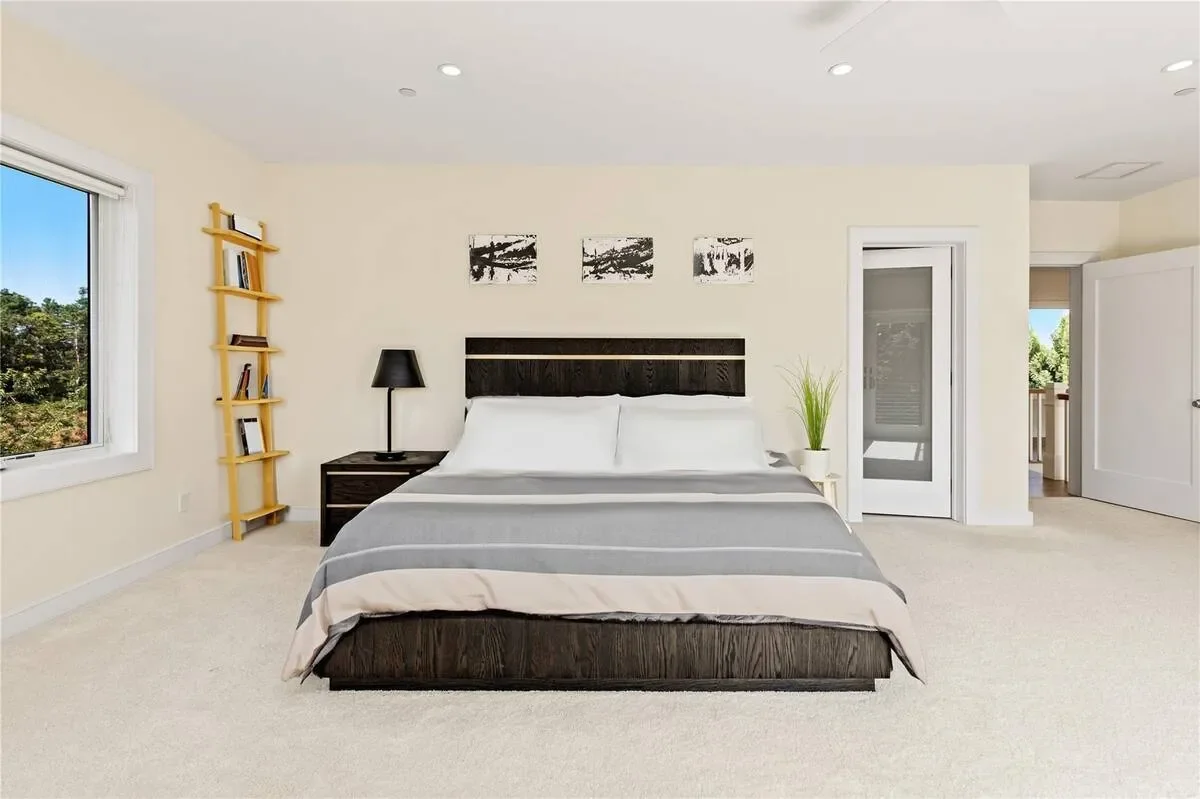 Gallery photo 8