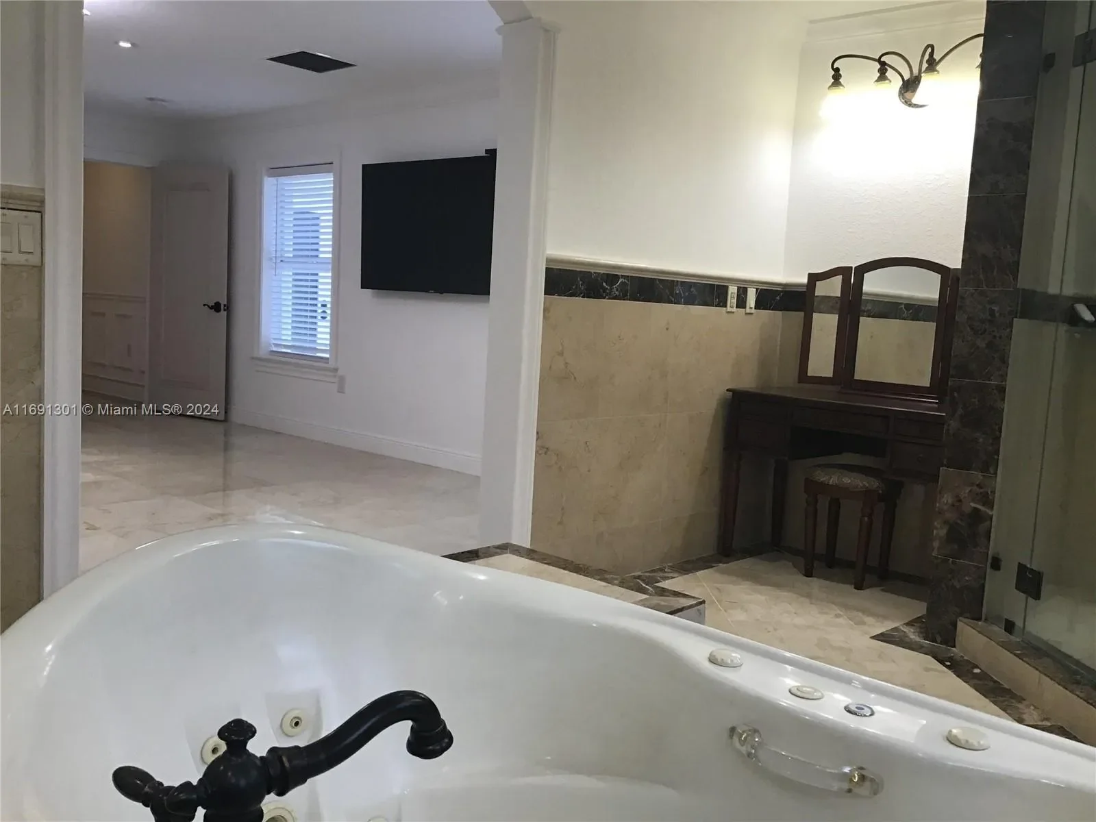 13460 SW 32nd ST, Miami, Florida, United States. - Photo 32