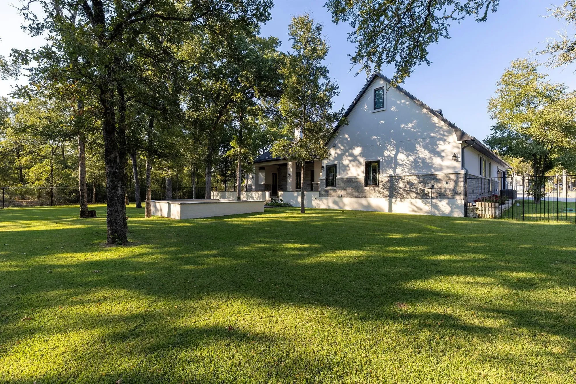 153 Fawn HOLW, Elgin, Texas, United States. - Photo 36
