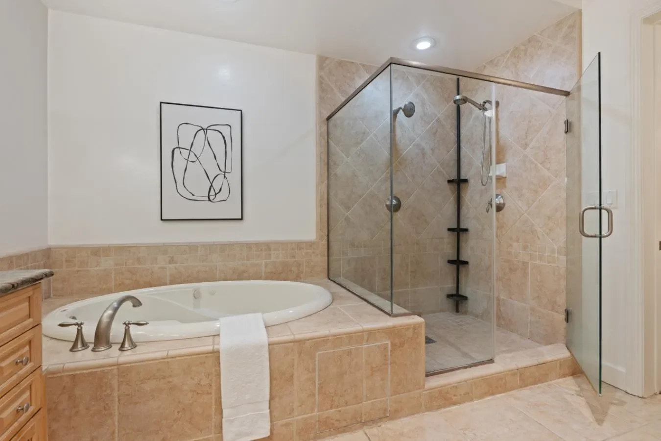 1040 Genter Street, San Diego, California, United States. - Photo 26