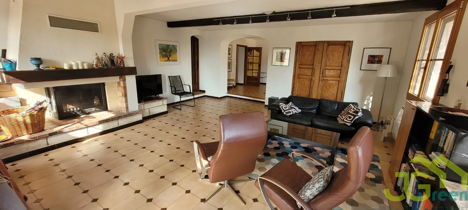 Gallery photo 1