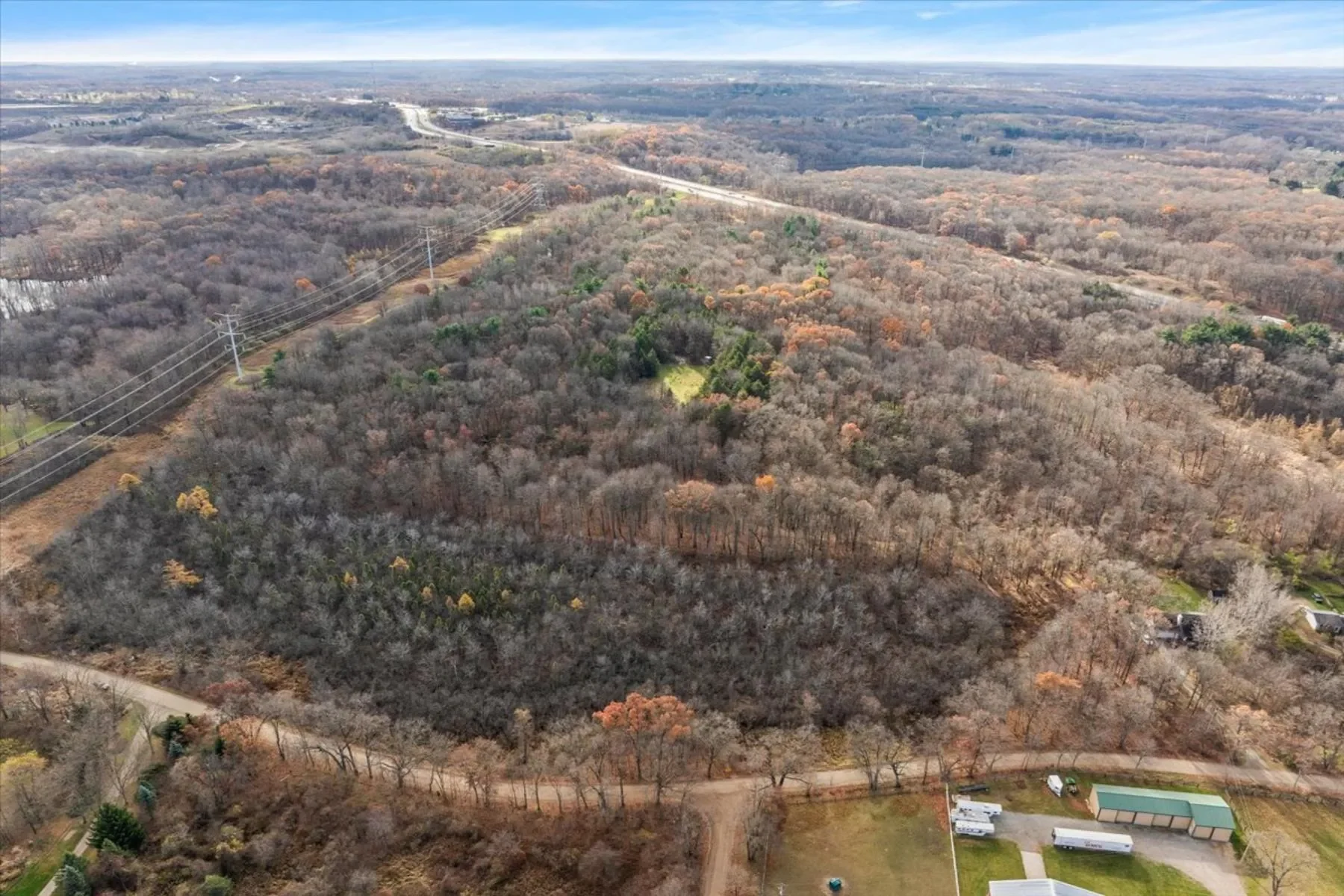 16134 Tindall Road, Groveland Twp, MI 48422, Holly, Michigan, United States. - Photo 14