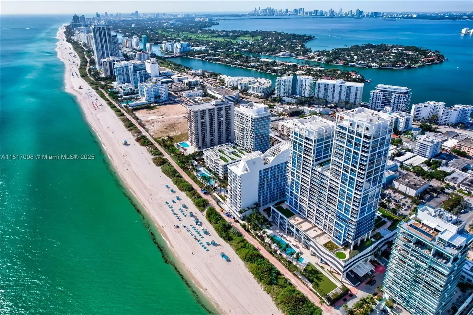 6799 Collins Ave 405, Miami Beach, Florida, United States. - Photo 22