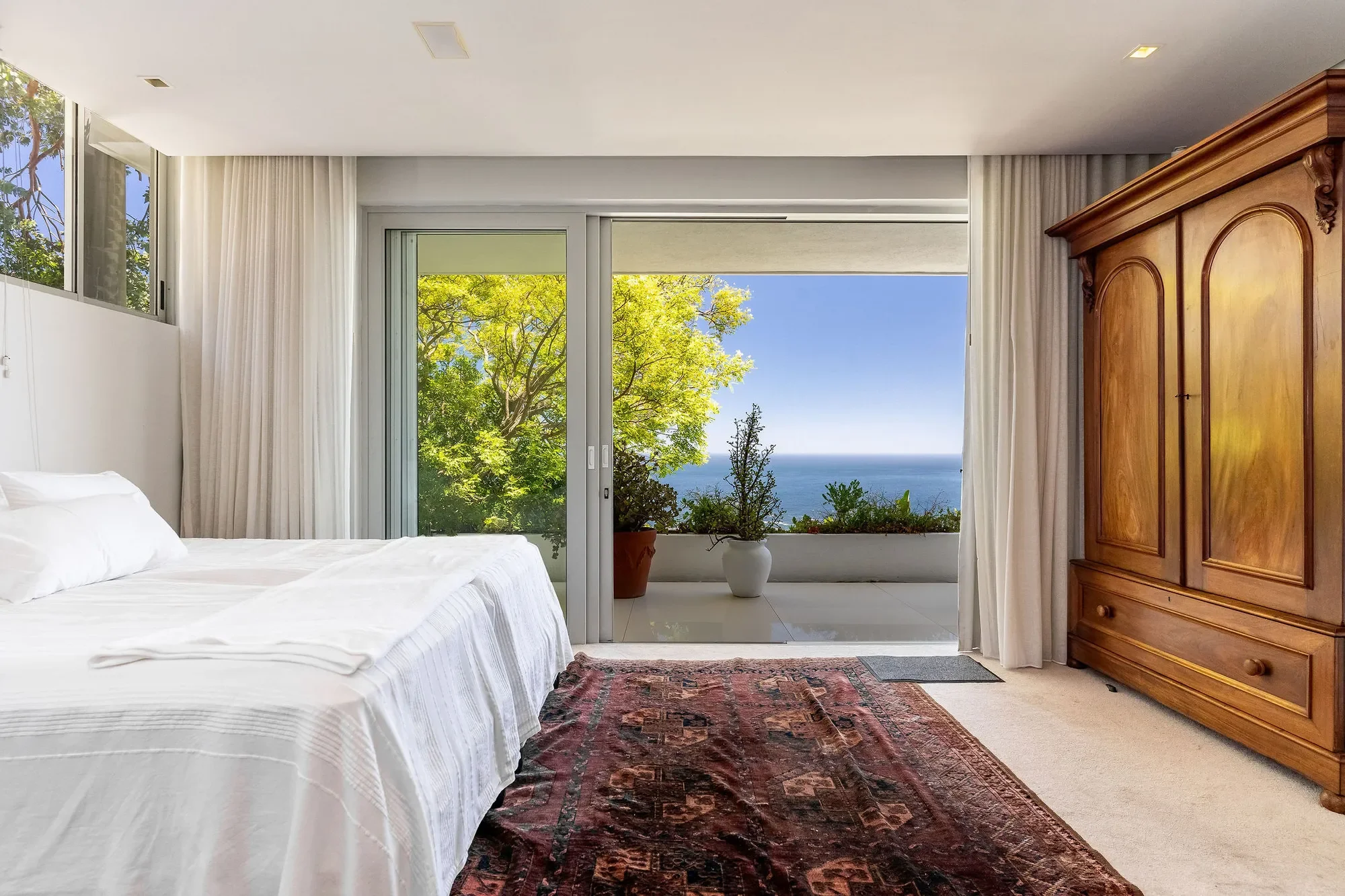 24 Rontree Ave, Bakoven, Cape Town, 8005, South Africa, Cape Town, Western Cape, South Africa. - Photo 37