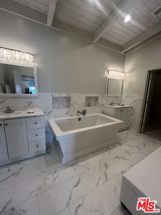 26799 Sea Vista Dr, Malibu, CA 90265, Malibu, California, United States. - Photo 18