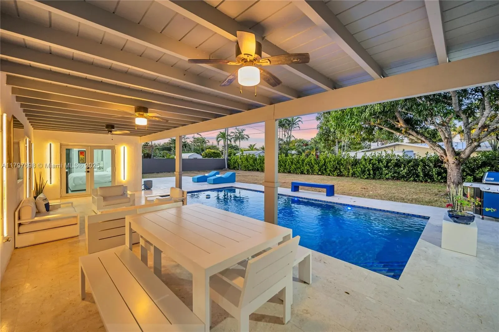 8501 SW 142nd St, Coral Gables, Florida, United States. - Photo 2