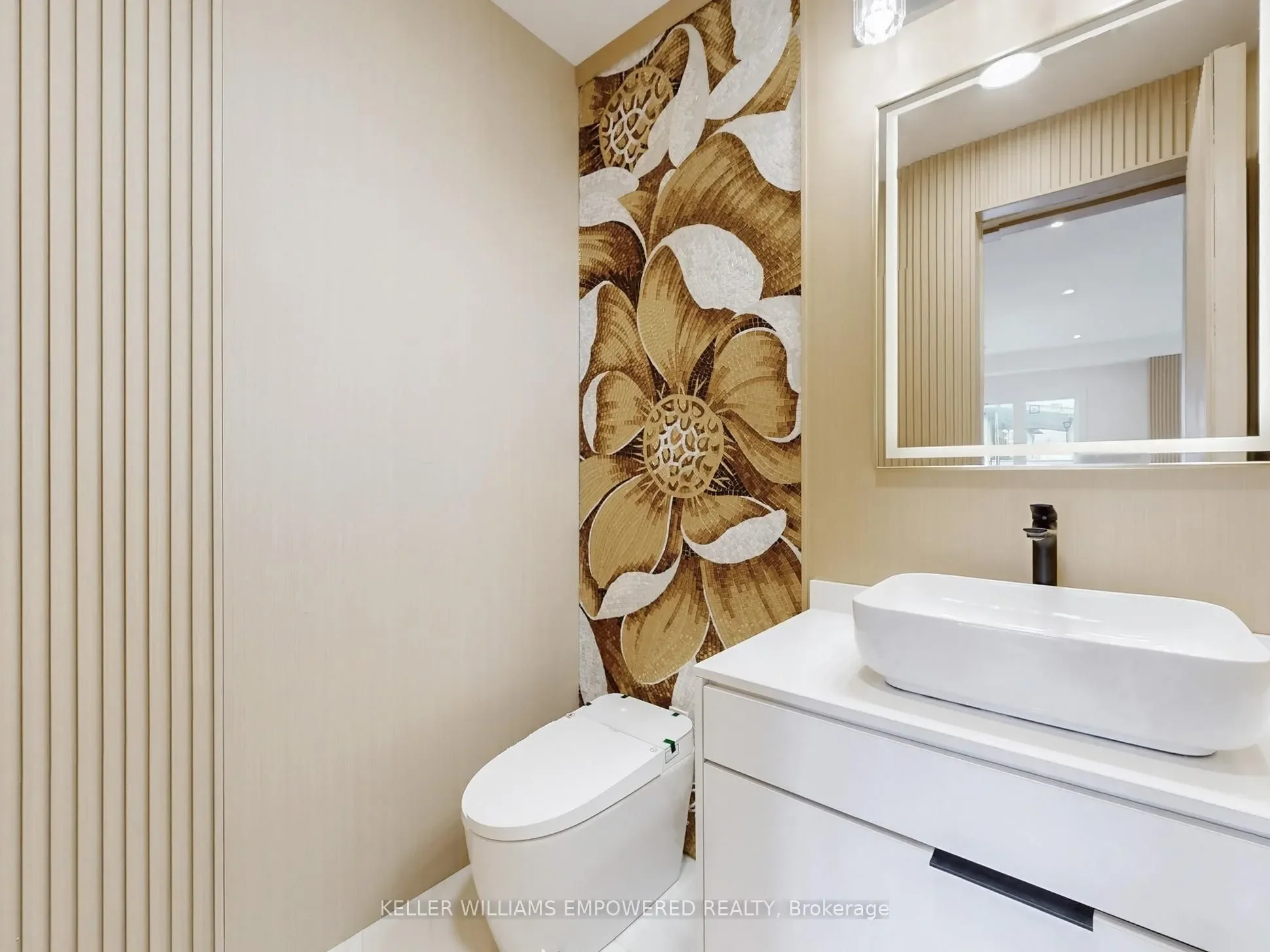 Gallery photo 6