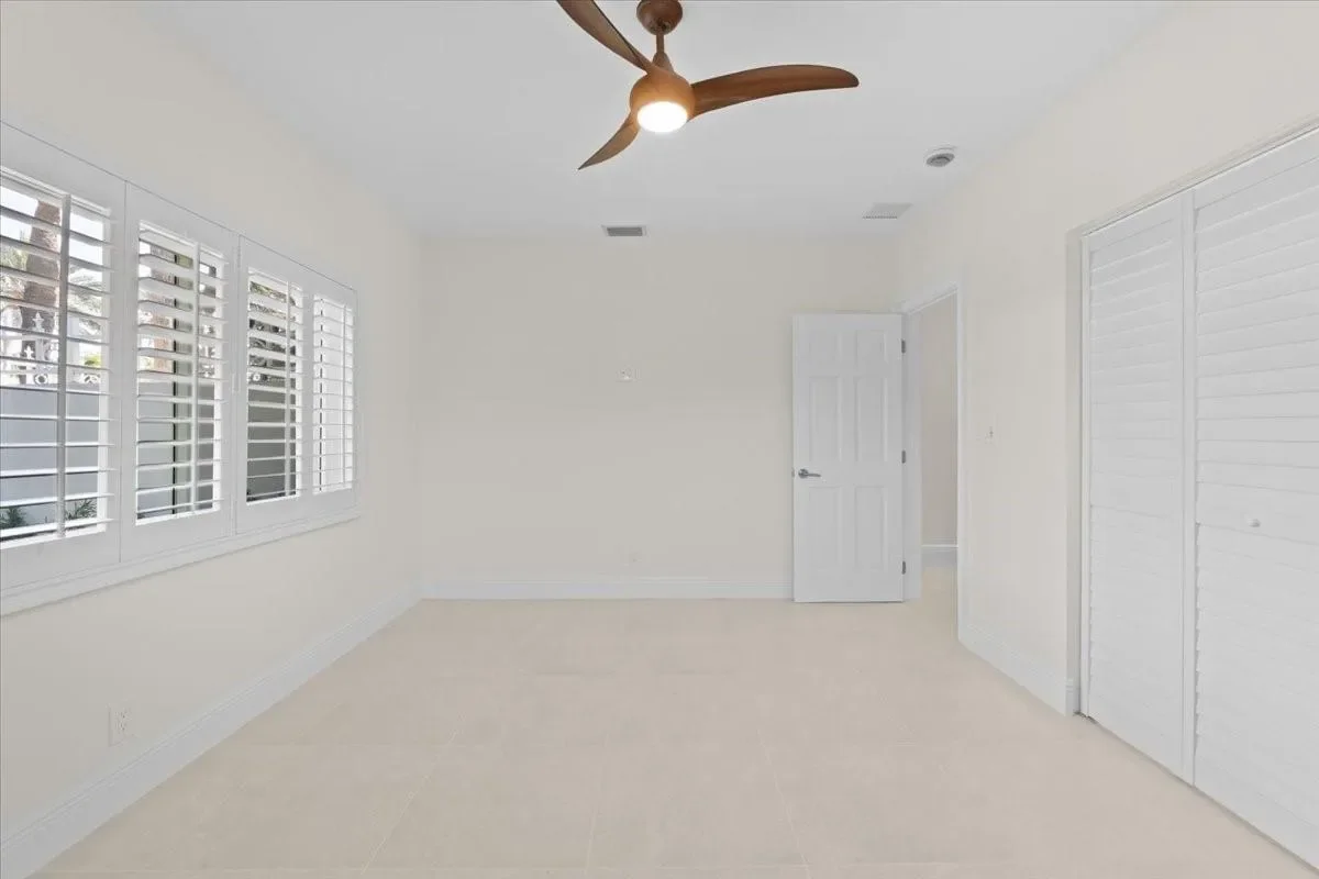 Gallery photo 8