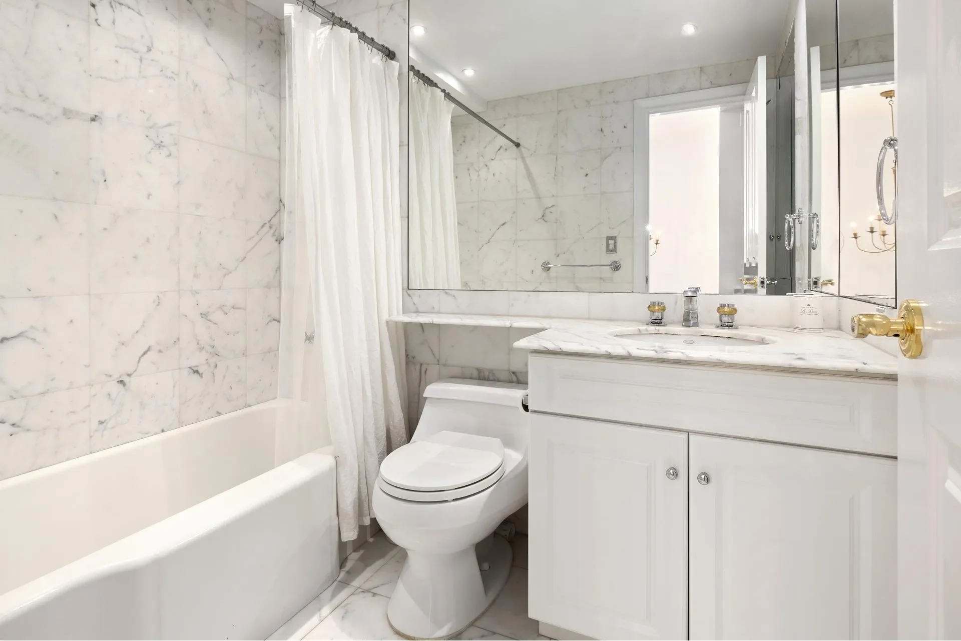 John Murray House, 220 MADISON AVE, New York, New York, United States. - Photo 3