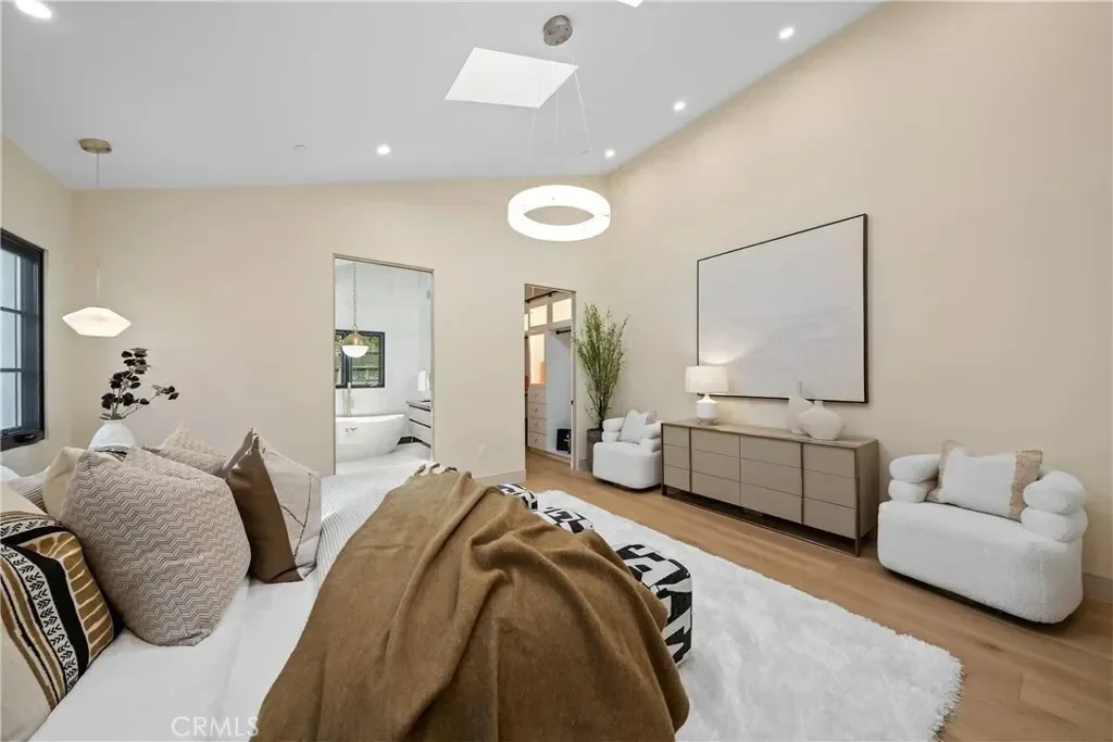 2460 Cumberland, San Marino, California, United States. - Photo 23