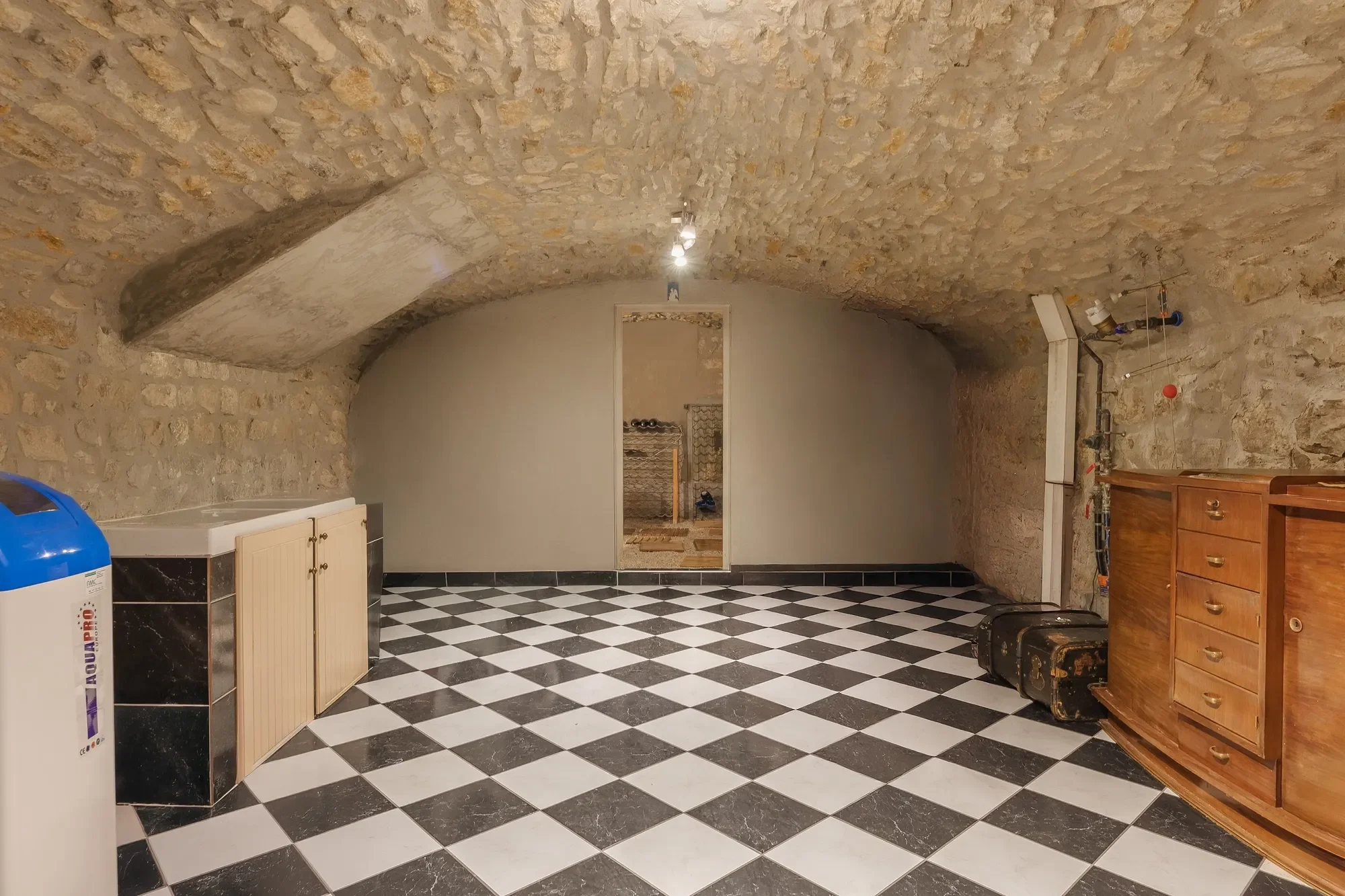 Property photo 12